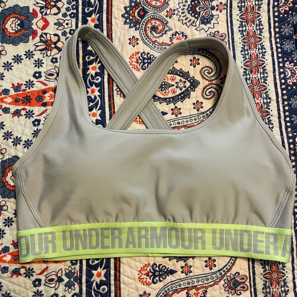 Under Armour mid crossback sports bra
